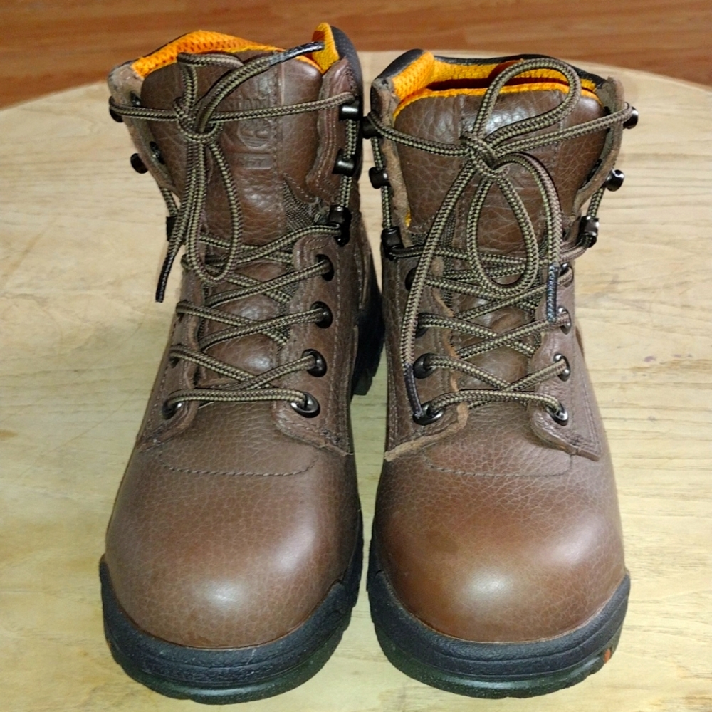 Timberland Pro 6" Titan safety Toe slip/oil resistant